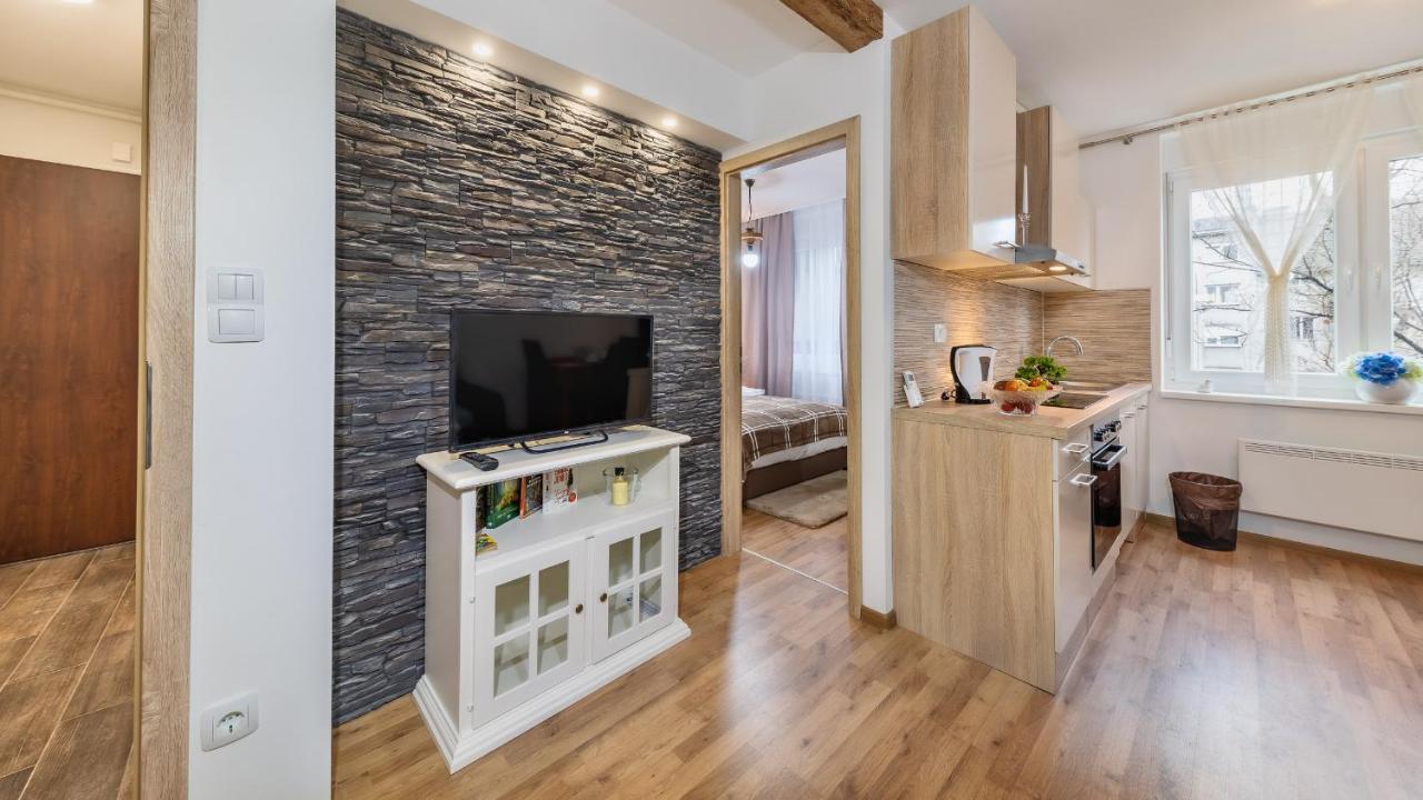 Apartment Krajinovic Zagreb Exterior foto